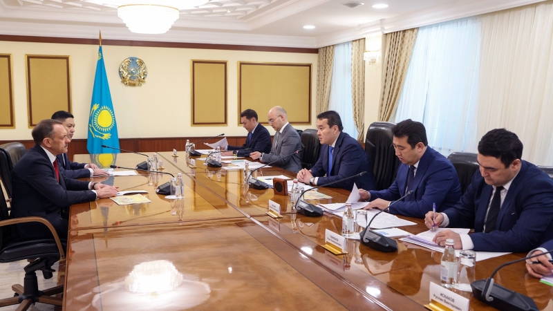 Government presents project for construction of 500-hectare greenhouse in Turkistan region